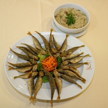 Carapauzinhos Fritos c/ açorda
